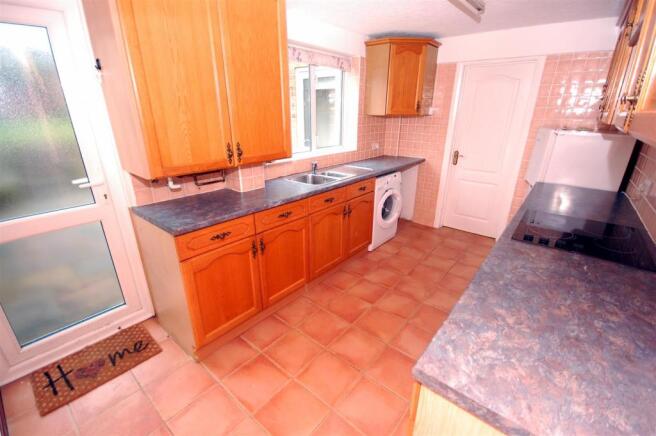 Fitted Kitchen B