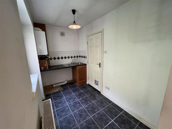 Kitchen / Utility