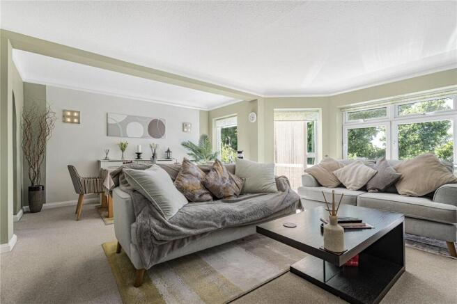 Living/Dining Room