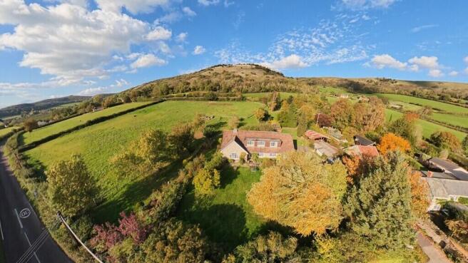 Drone_Aerial_Fron...