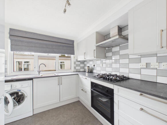 CAM02536G0-PR0054-STILL006