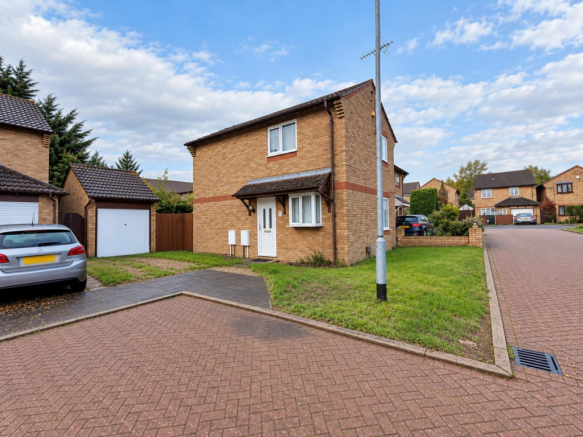 3-bed detached on Whitacre, Parnwell, Peterborough, £220,000