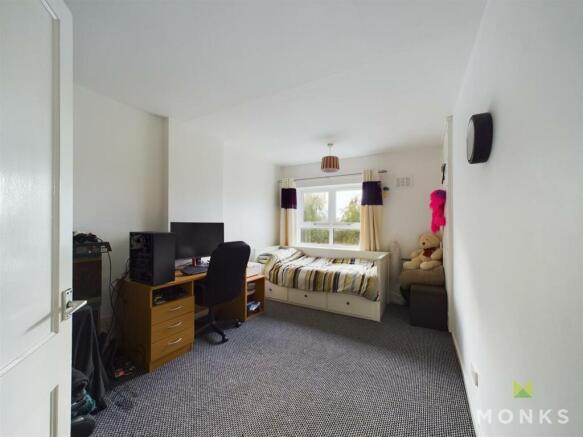 CAM01520G0-PR0116-STILL010.jpg
