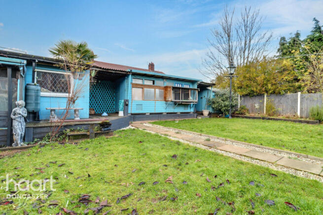 2 bed Semi-Detached for sale Image 12