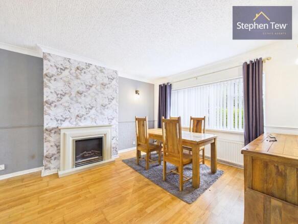 Living/Dining Room