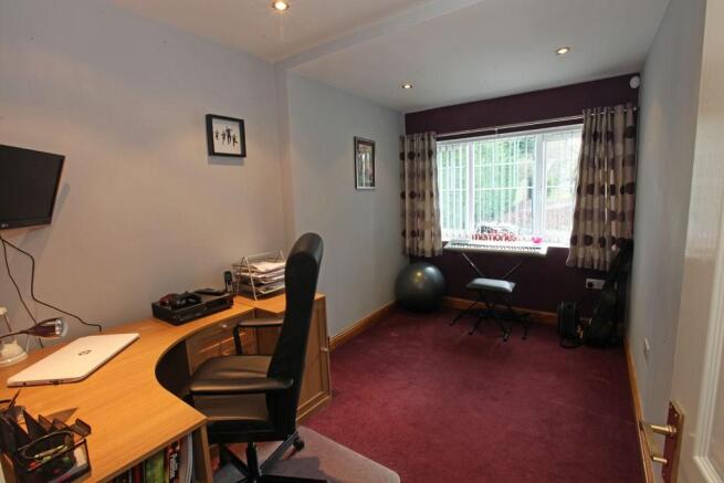 10 Sunnybank