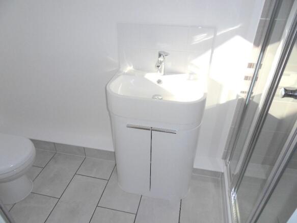 EN-SUITE 2