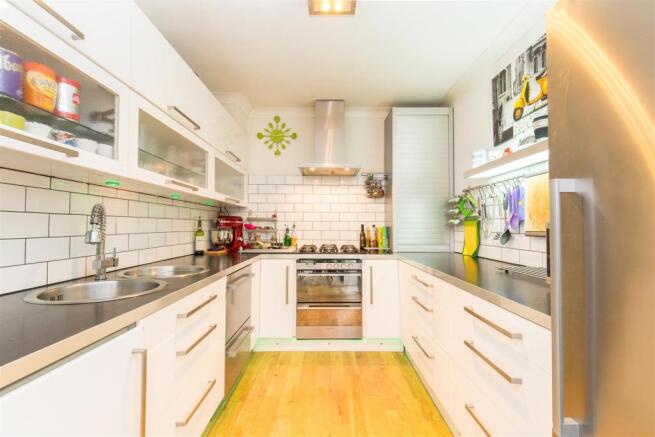5 Rectory Close-23.jpg