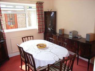 BEDROOM 3/DINING ROOM