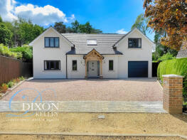 9 Maple Cottage, Beechwood Road, Ferndown BH22 0BN