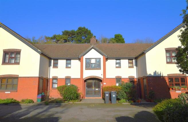 25 Beaumont Place front.JPG