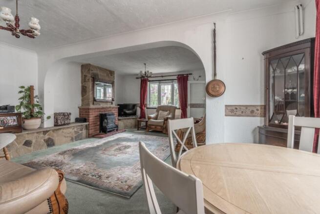 Hazel Road, Erith, Kent, DA8 2NA photo 4