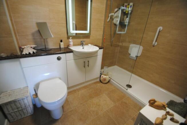 Photo 6