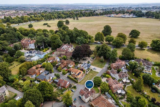 Waltham Cottage, Hollybush Lane, Stoke Bishop, Bri