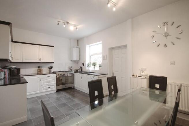 Kitchen 1