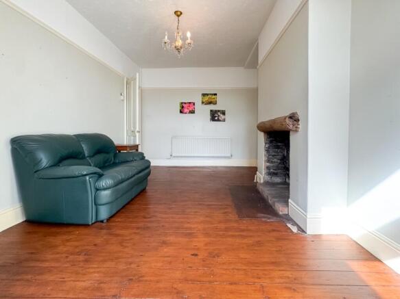 3 bed Bungalow for sale Image 12