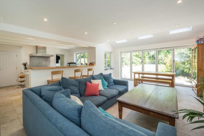 Kitchen/living area