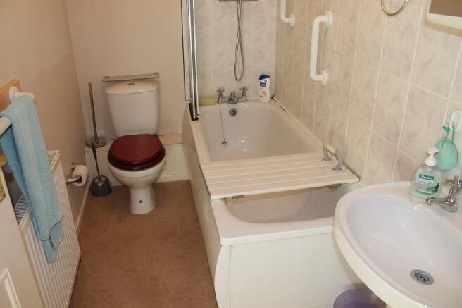Photo 3