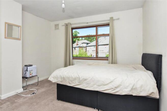 3 bed Semi-Detached for sale Image 8