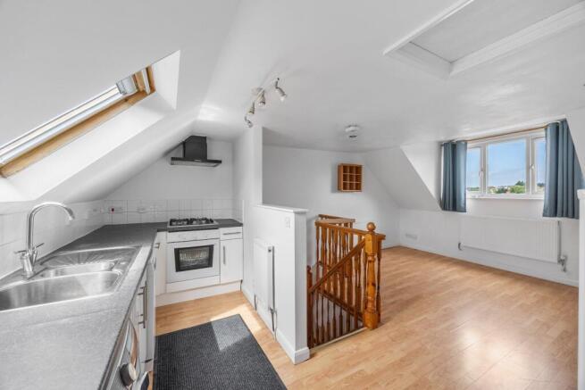 Flat , Orchard House, Albert Grove South, Bristol photo 4
