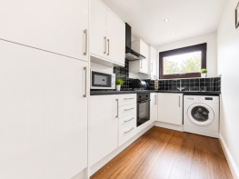 Flat 60, 57 Pear Tree Court, Churchfields, South Woodford, London E18 2TL