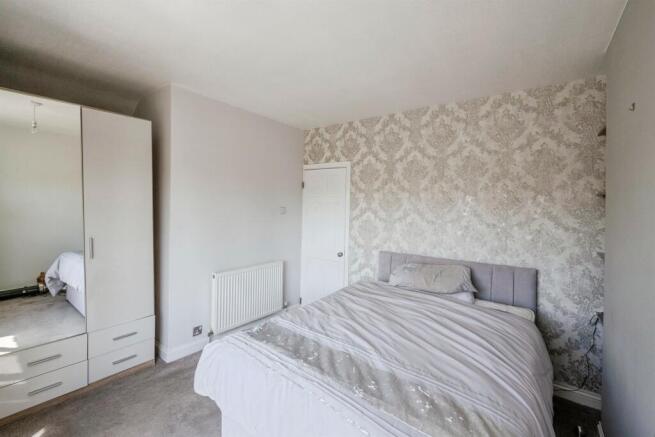 2 bed Semi-Detached for sale Image 9