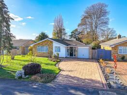 5, Glenavon Road, Christchurch BH23 5PN