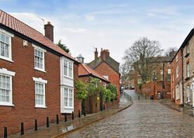 7, Steep Hill, Lincoln LN2 1LS