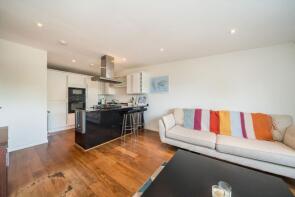 Flat 11, 635, Wandsworth Road, London SW8 3AB