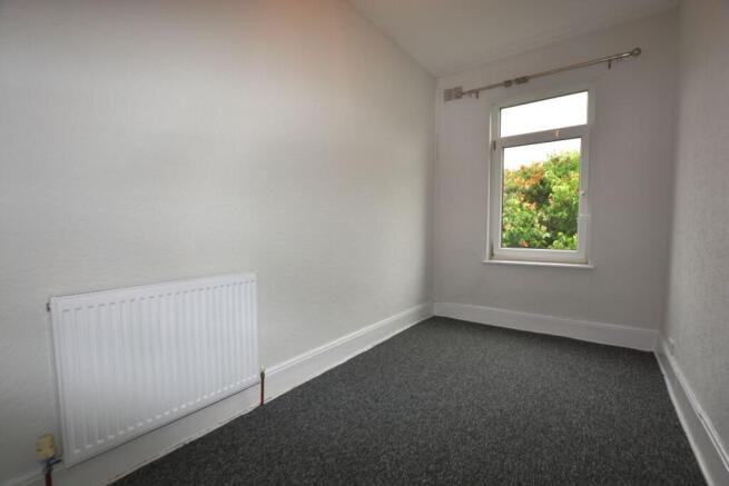 3 bed Terraced to rent Image 12