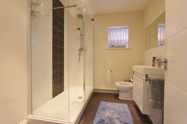 SHOWER ROOM