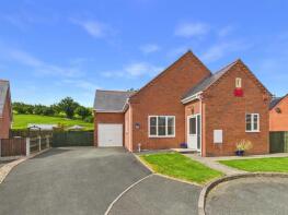 43, Swallows Meadow, Castle Caereinion, Welshpool SY21 9DZ
