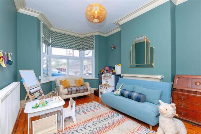 play room-dining room