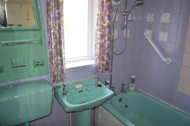 Photo 6
