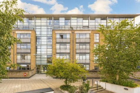 Point Wharf Lane, Brentford