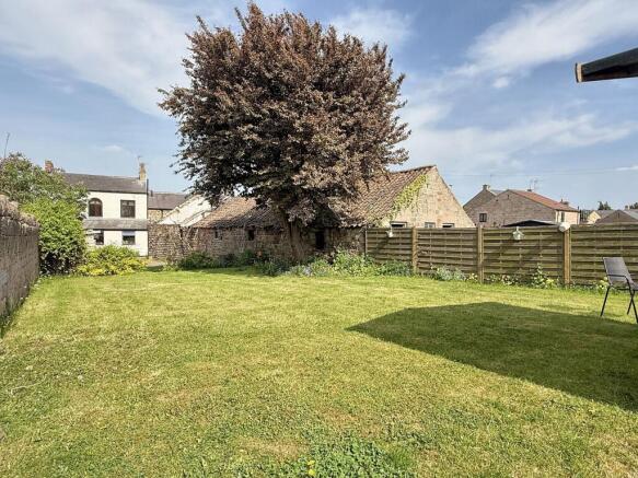 2 bed Flat for sale Image 12