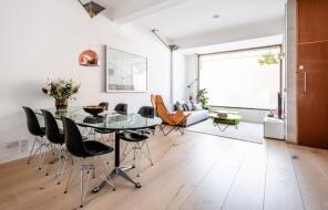 428a, Hackney Road, London E2 7AP