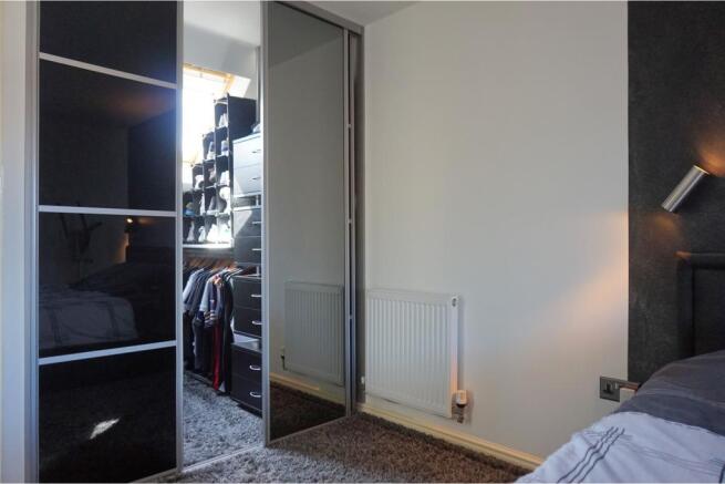 Walk-in Wardrobe