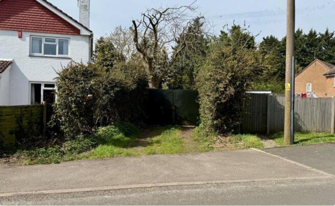 land at eastling 3.JPG