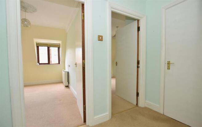 Entrance Hall.JPG
