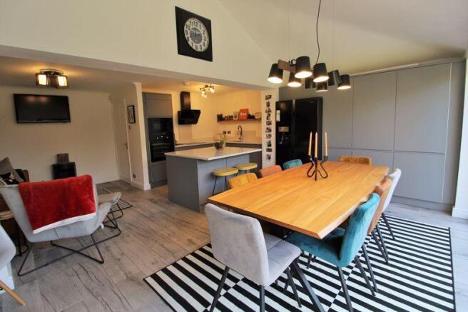Kitchen Diner