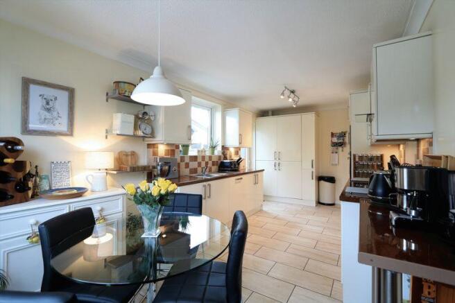 Kitchen 3