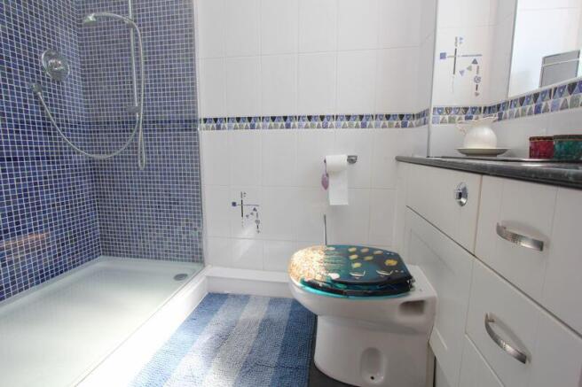 En-Suite to Bedroom Two