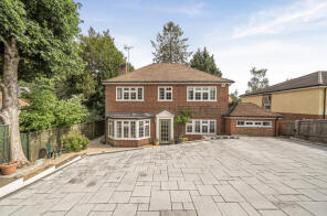The Pines, London Road, Binfield, Bracknell RG42 4AA