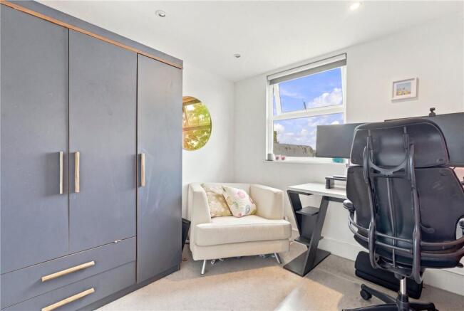 Himley Road, London, SW17 photo 4
