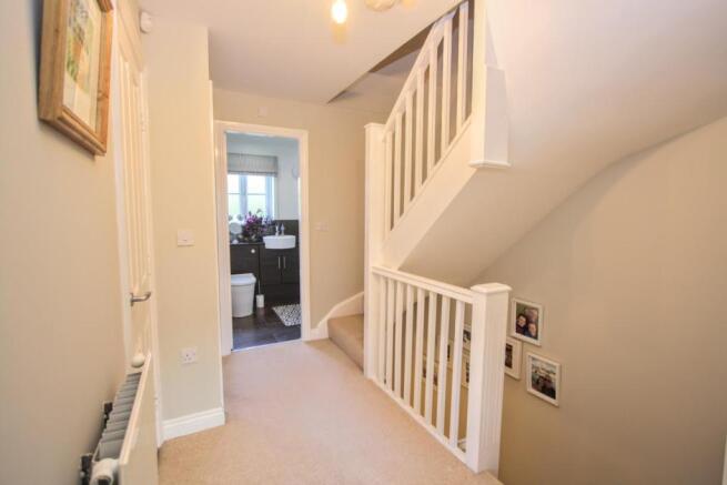 FIRST FLOOR LANDING