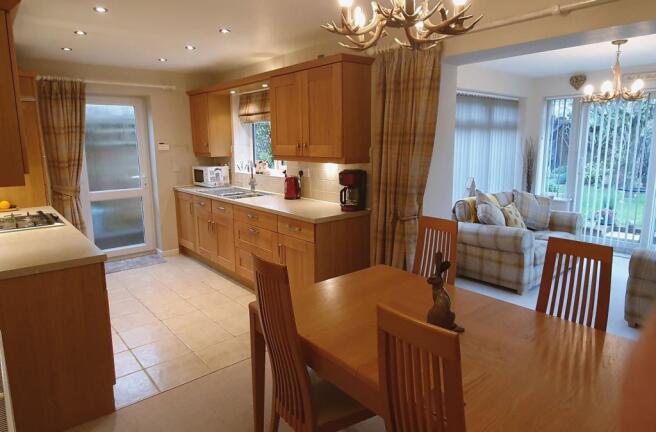 Kitchen Family Room