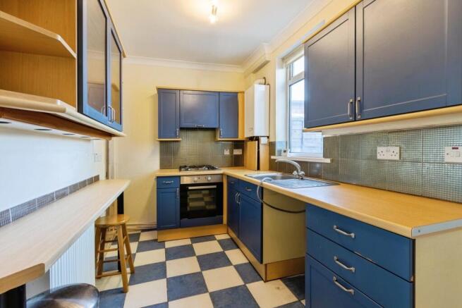 2 bed Terraced for sale Image 5
