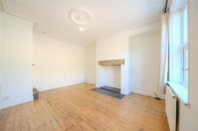 2 bed Terraced for sale Image 4