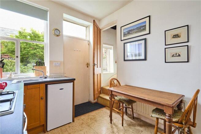 3 bed Terraced for sale Image 6